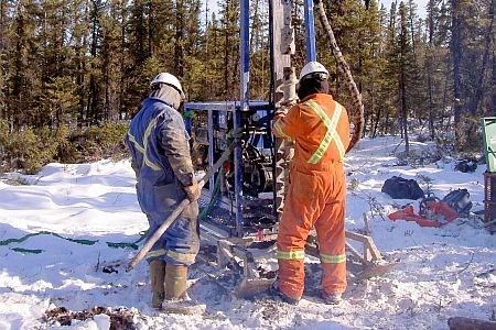 Portable drill rig in Lowlands